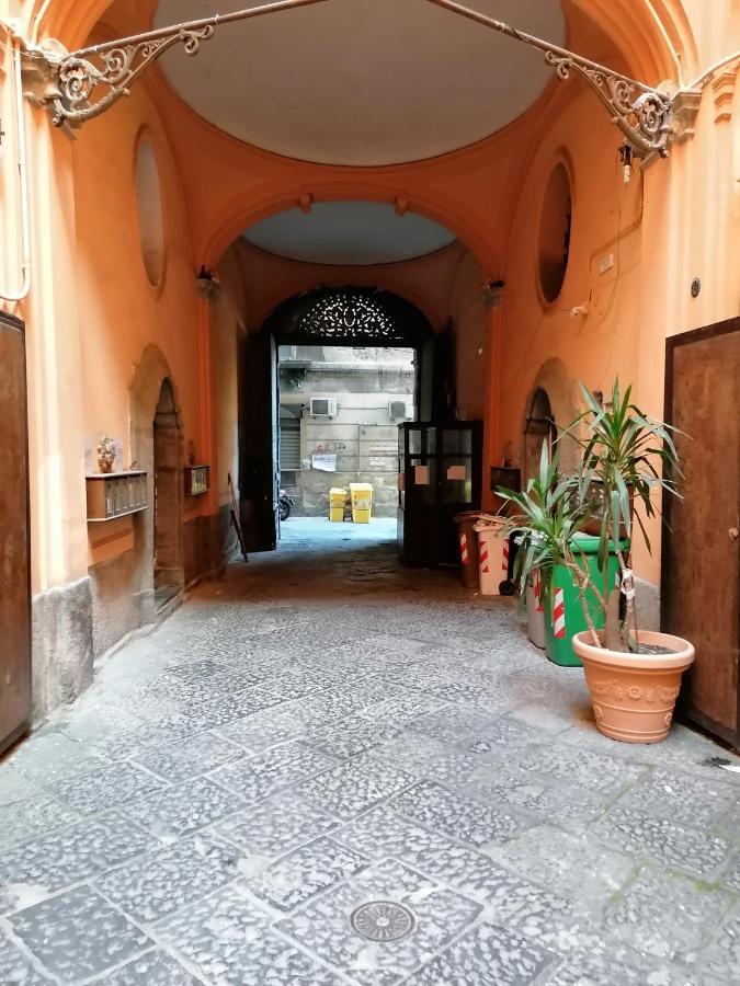 Napoli Royal Flats Vila Exterior foto